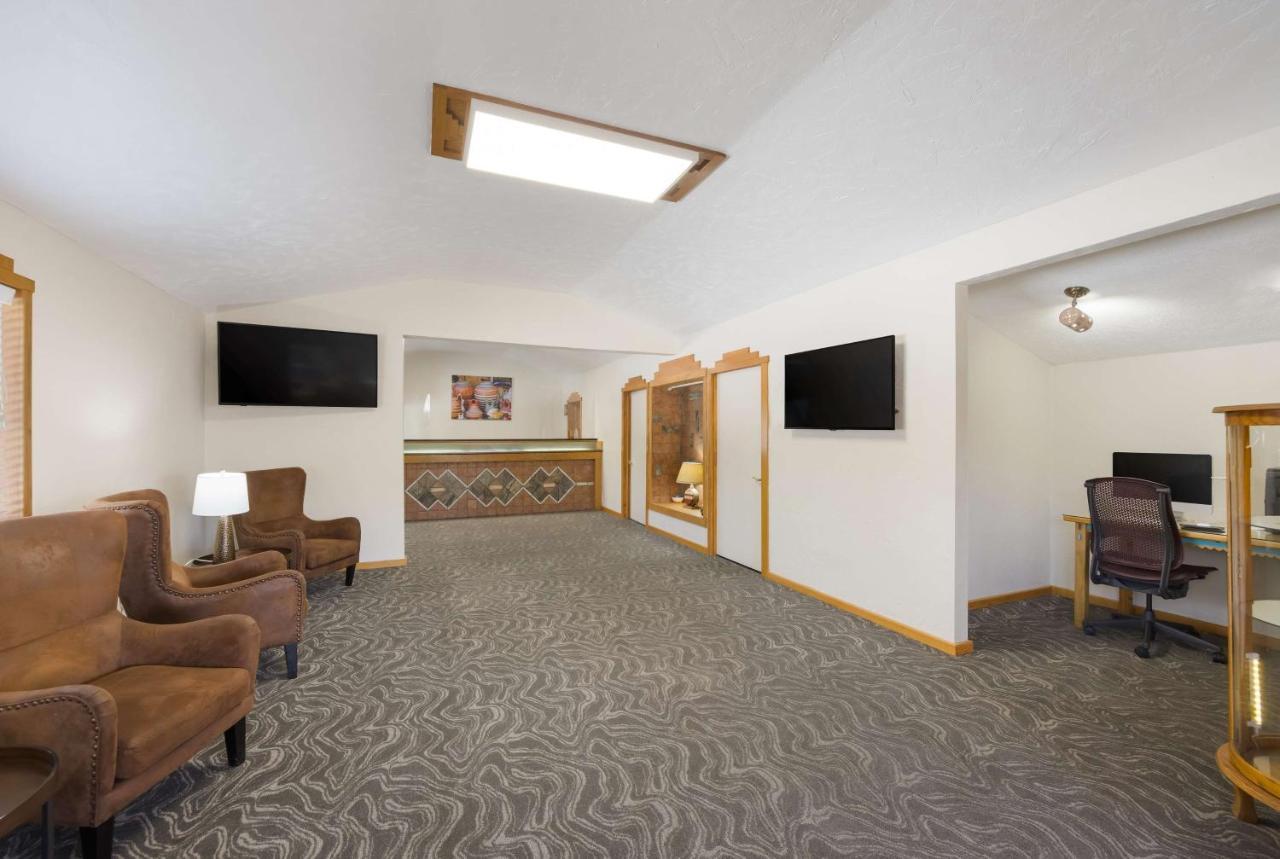 Best Western Kokopelli Lodge Клейтон Экстерьер фото