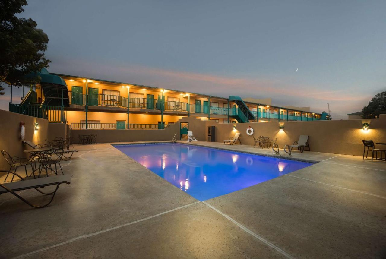Best Western Kokopelli Lodge Клейтон Экстерьер фото
