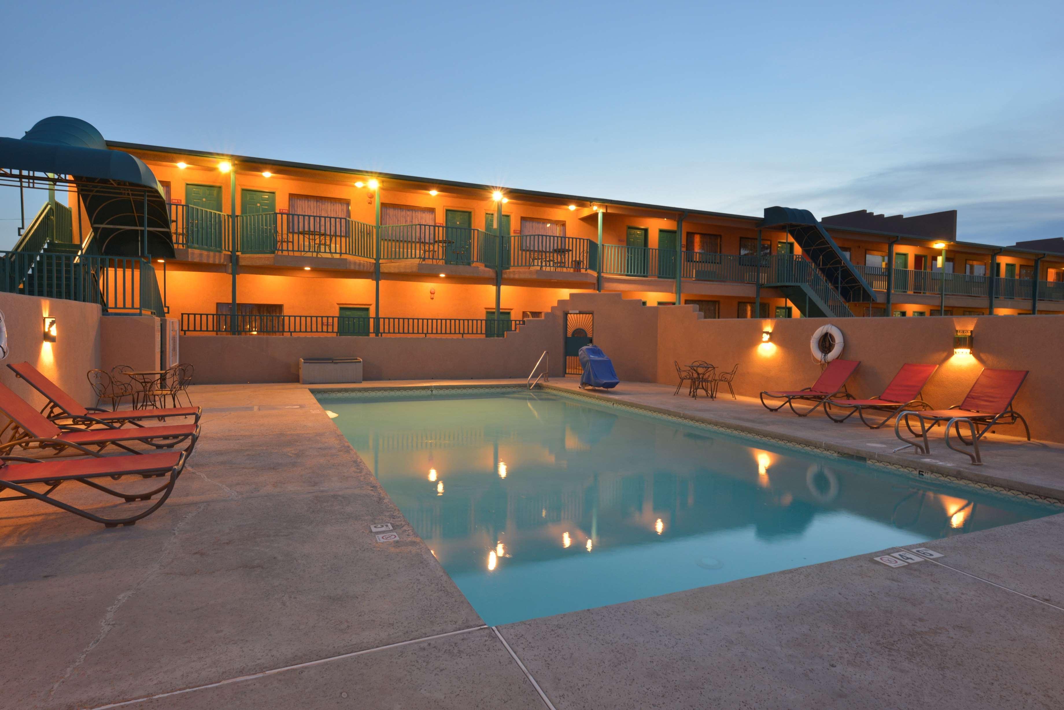 Best Western Kokopelli Lodge Клейтон Экстерьер фото